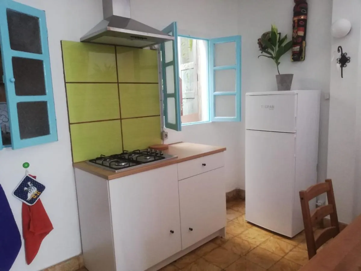 Apartamento Patricia Hermigua 0*,